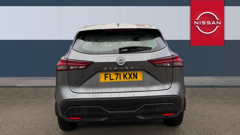 Nissan Qashqai 1.3 DiG-T MH Acenta Premium 5dr Petrol Hatchback